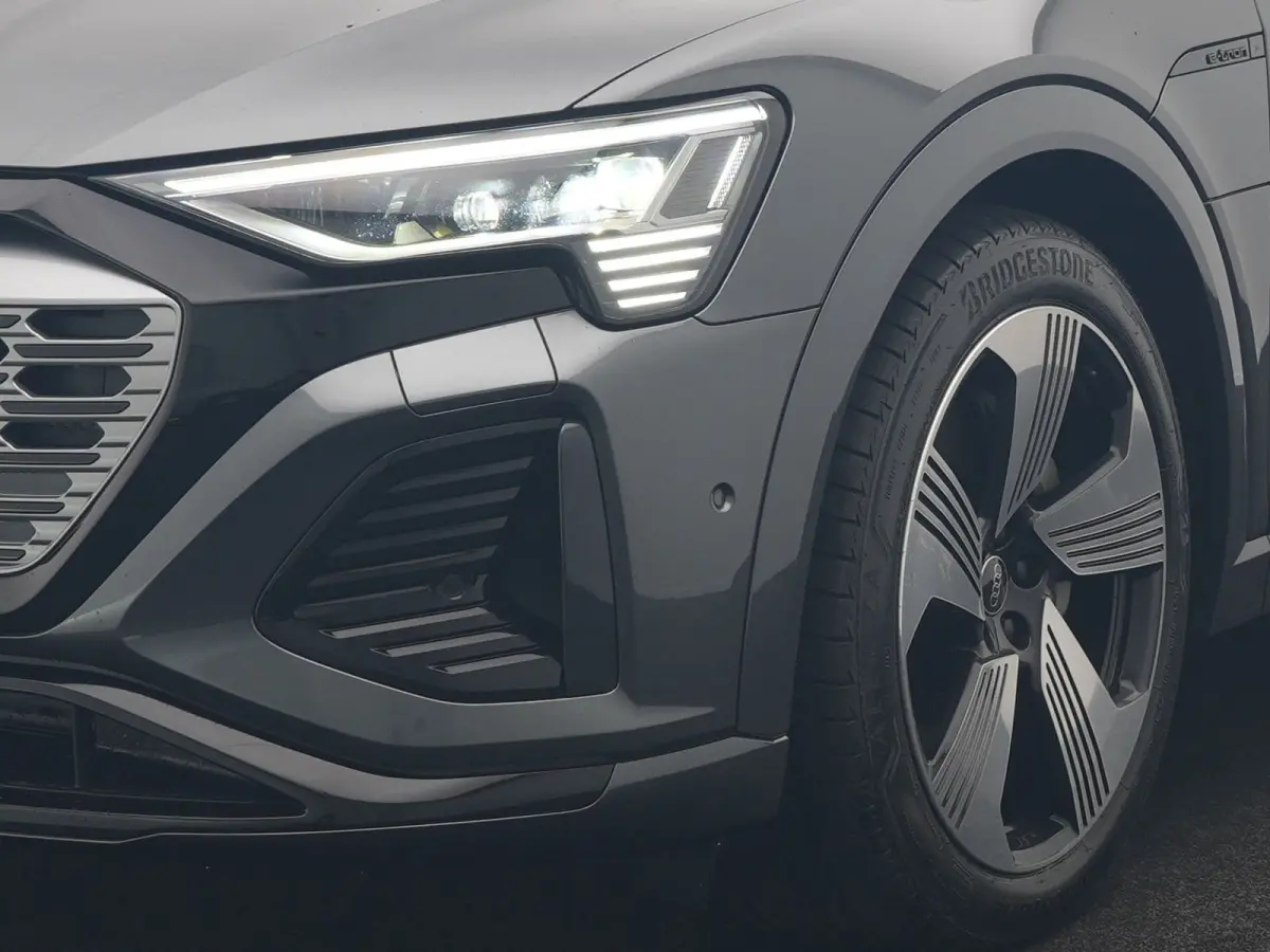 55 quattro S Line 114 kWh Dealer O.H | SOH 97,2% | Trekhaak Afn. | Adaptive Cruise | Matrix LED | Head Up | 360 Camera | Lederen Sportstoelen Memory & Ventilatie | Stuur & Stoelverwarming | 