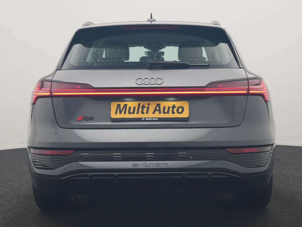 55 quattro S Line 114 kWh Dealer O.H | SOH 97,2% | Trekhaak Afn. | Adaptive Cruise | Matrix LED | Head Up | 360 Camera | Lederen Sportstoelen Memory & Ventilatie | Stuur & Stoelverwarming | 