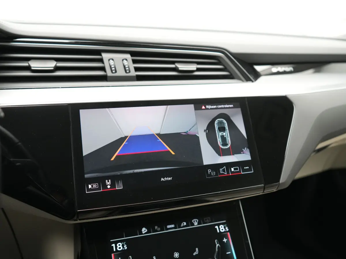 55 quattro S Line 114 kWh Dealer O.H | SOH 97,2% | Trekhaak Afn. | Adaptive Cruise | Matrix LED | Head Up | 360 Camera | Lederen Sportstoelen Memory & Ventilatie | Stuur & Stoelverwarming | 