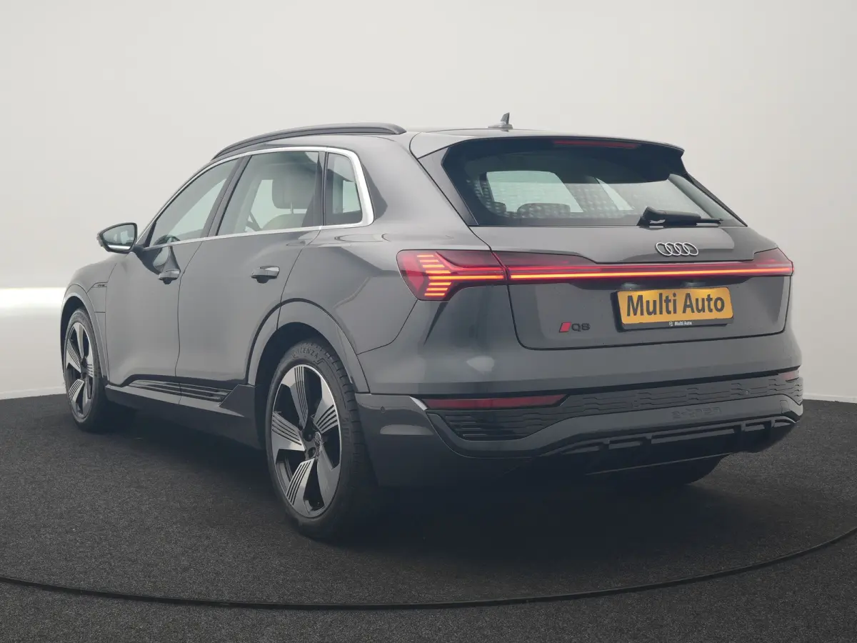 55 quattro S Line 114 kWh Dealer O.H | SOH 97,2% | Trekhaak Afn. | Adaptive Cruise | Matrix LED | Head Up | 360 Camera | Lederen Sportstoelen Memory & Ventilatie | Stuur & Stoelverwarming | 