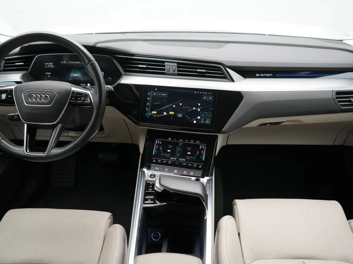 55 quattro S Line 114 kWh Dealer O.H | SOH 97,2% | Trekhaak Afn. | Adaptive Cruise | Matrix LED | Head Up | 360 Camera | Lederen Sportstoelen Memory & Ventilatie | Stuur & Stoelverwarming | 
