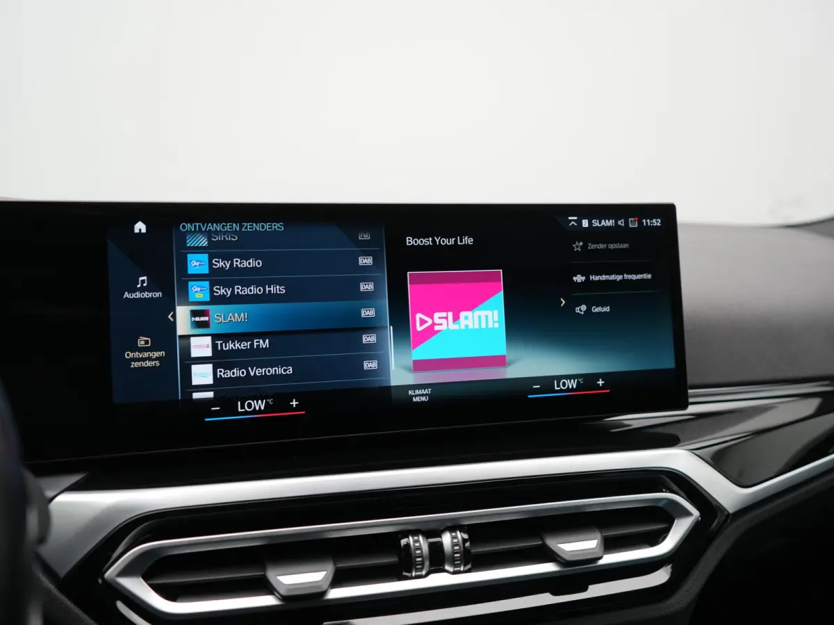 eDrive 35 70 kWh 286pk Dealer O.H | SOH 96,3% | Adaptive Cruise | Camera | Lederen Sportstoelen Verwarmd | Apple Carplay | Keyless | Navigatie | Virtual | DAB | 18"L.M |