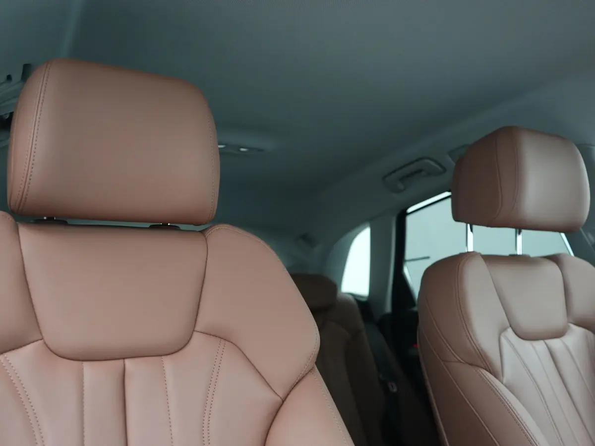 55 TFSI e S Line PHEV 367pk Dealer O.H | Trekhaak Af Fabriek | Adaptive Cruise | 360 Camera | Bang & Olufsen | Matrix LED | Lederen Sportstoelen Memory & Verwarmd | Apple Carplay | Keyless |