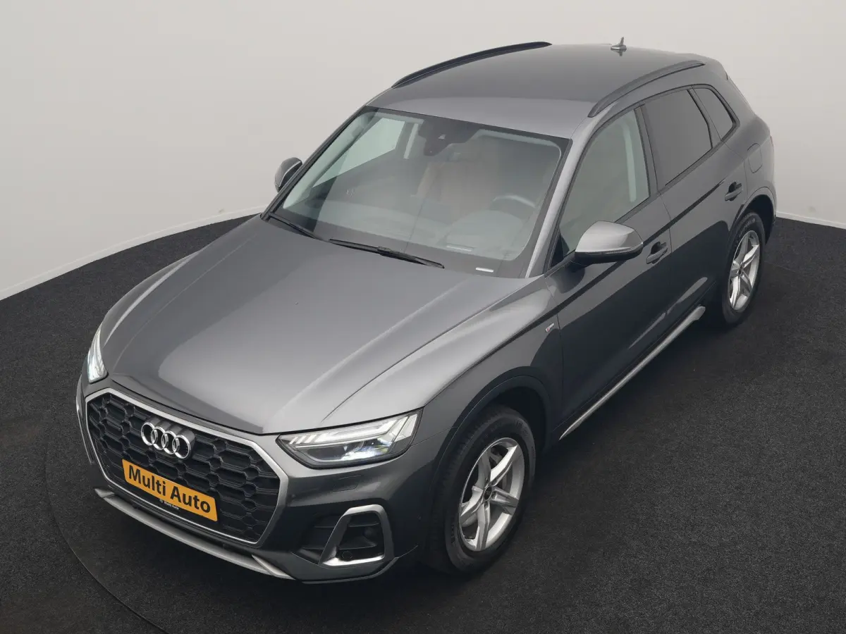 55 TFSI e S Line PHEV 367pk Dealer O.H | Trekhaak Af Fabriek | Adaptive Cruise | 360 Camera | Bang & Olufsen | Matrix LED | Lederen Sportstoelen Memory & Verwarmd | Apple Carplay | Keyless |