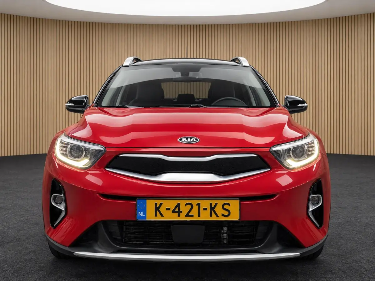 1.0 T-GDi MHEV DynamicPlusLine Dealer onderhouden | Trekhaak | Climate control | Navigatie |
