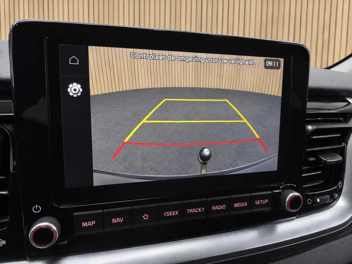 1.0 T-GDi MHEV DynamicPlusLine Dealer onderhouden | Trekhaak | Climate control | Navigatie |