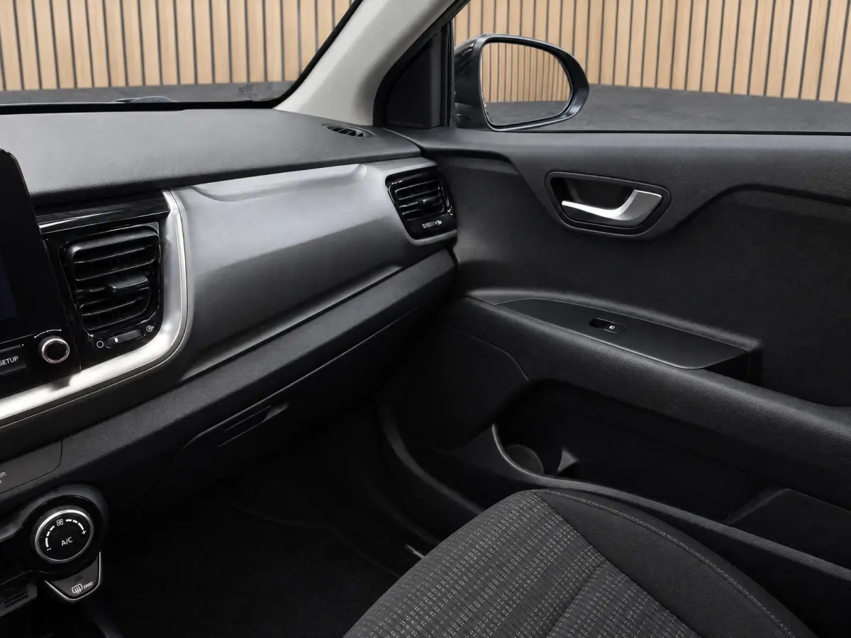 1.0 T-GDi MHEV DynamicPlusLine Dealer onderhouden | Trekhaak | Climate control | Navigatie |