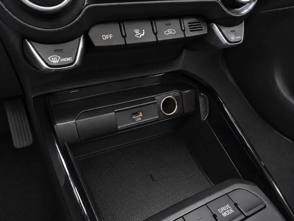 1.0 T-GDi MHEV DynamicPlusLine Dealer onderhouden | Trekhaak | Climate control | Navigatie |