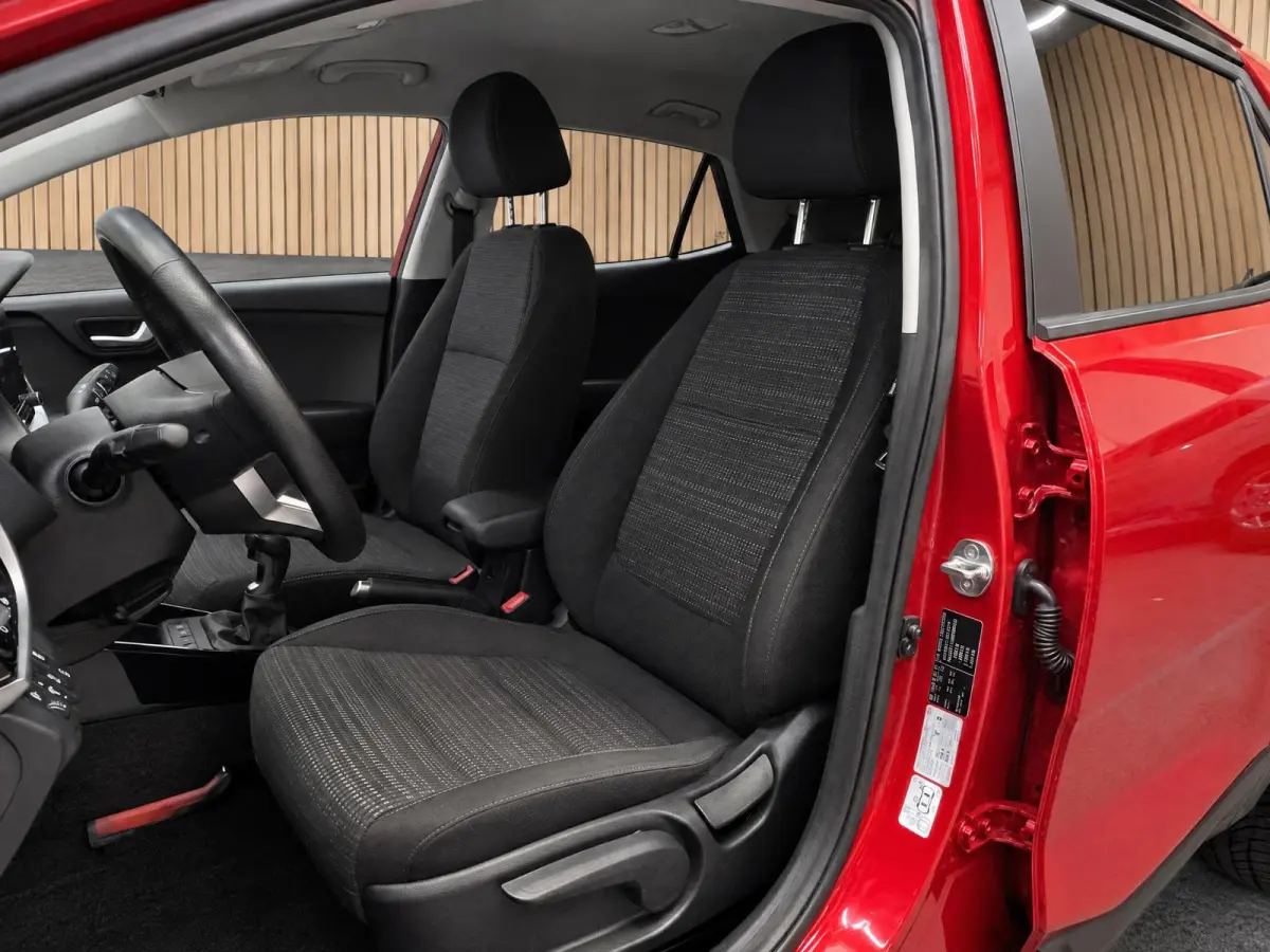 1.0 T-GDi MHEV DynamicPlusLine Dealer onderhouden | Trekhaak | Climate control | Navigatie |