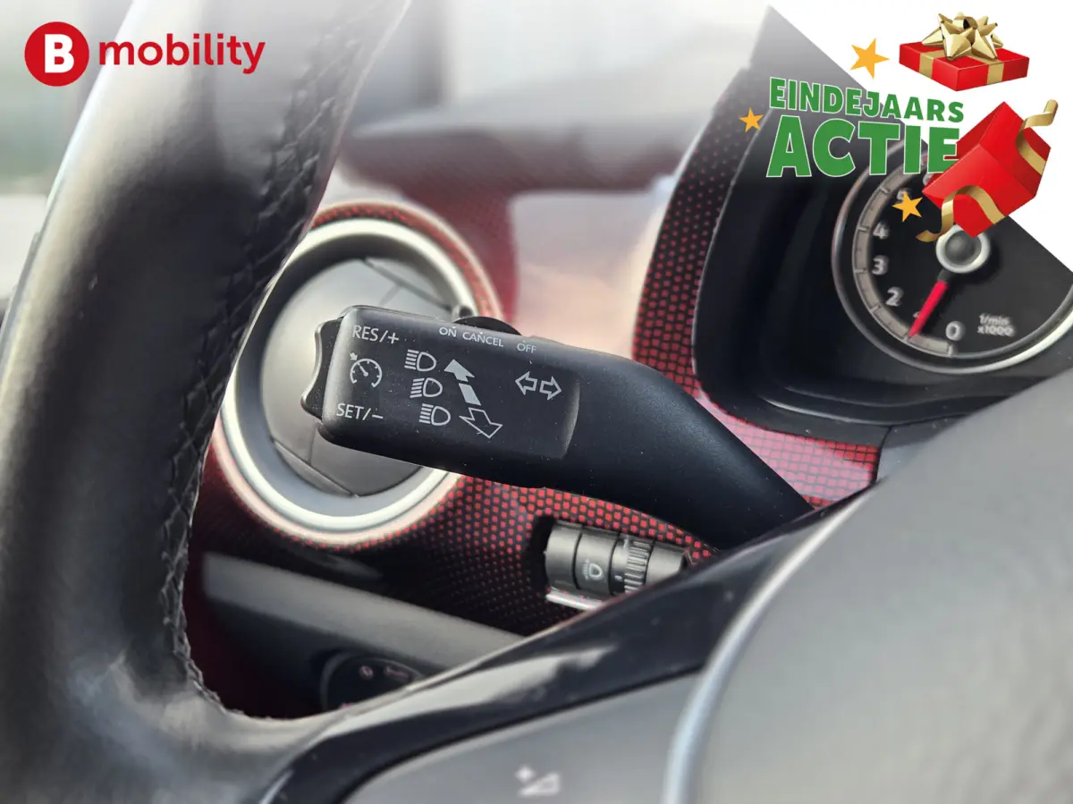 Up! 1.0 TSI 90 PK High Up! 5-Drs. Stoelverwarming NL Auto! | Climate Control | DAB | Cruise Control