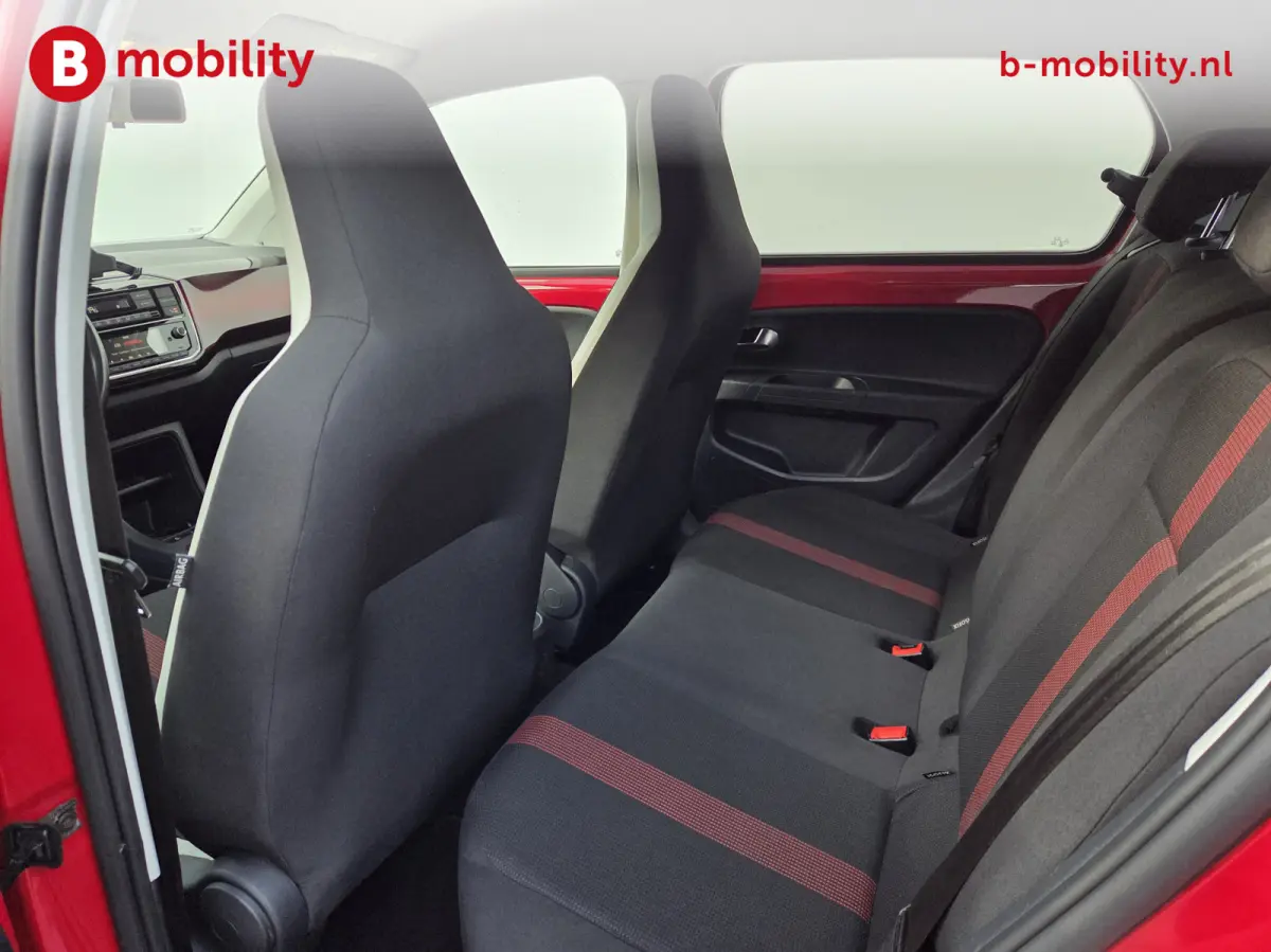 Up! 1.0 TSI 90 PK High Up! 5-Drs. Stoelverwarming NL Auto! | Climate Control | DAB | Cruise Control