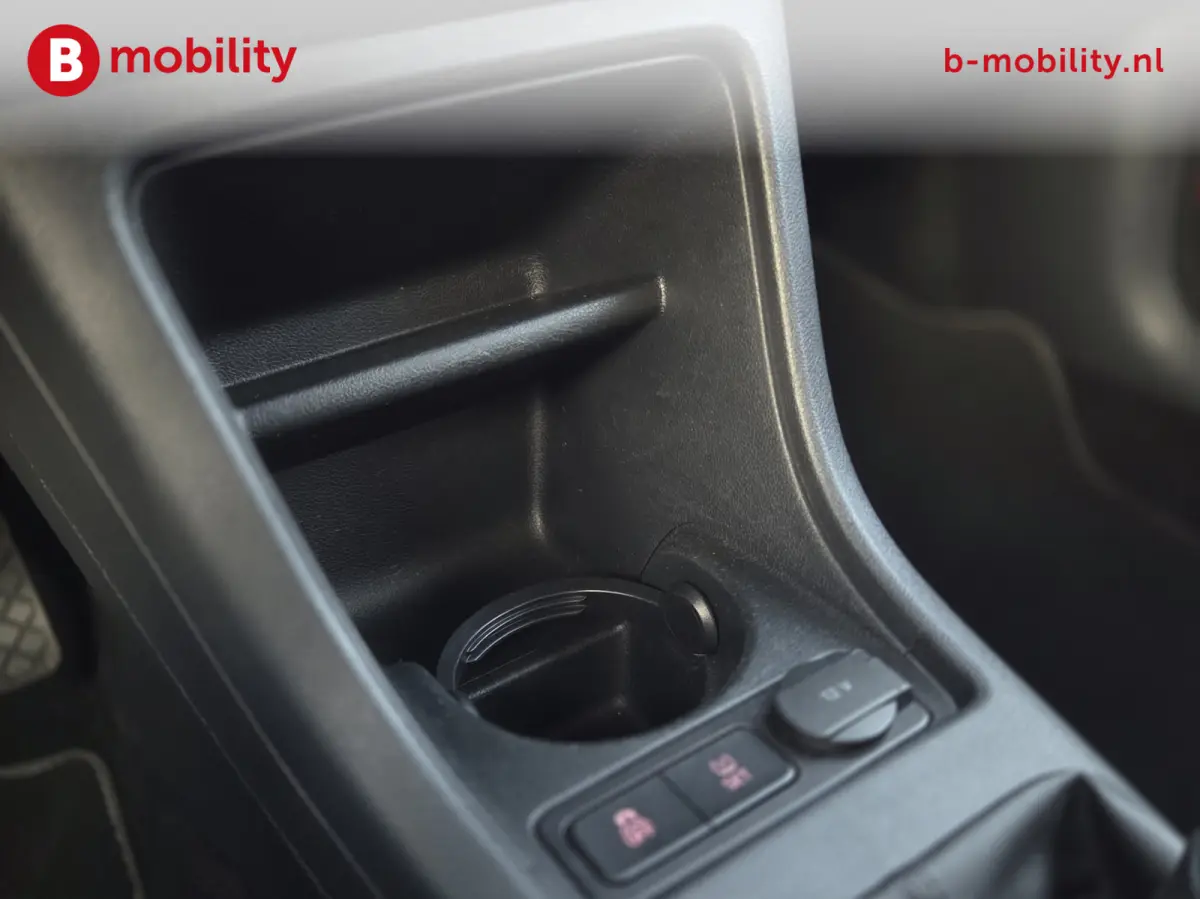 Up! 1.0 TSI 90 PK High Up! 5-Drs. Stoelverwarming NL Auto! | Climate Control | DAB | Cruise Control