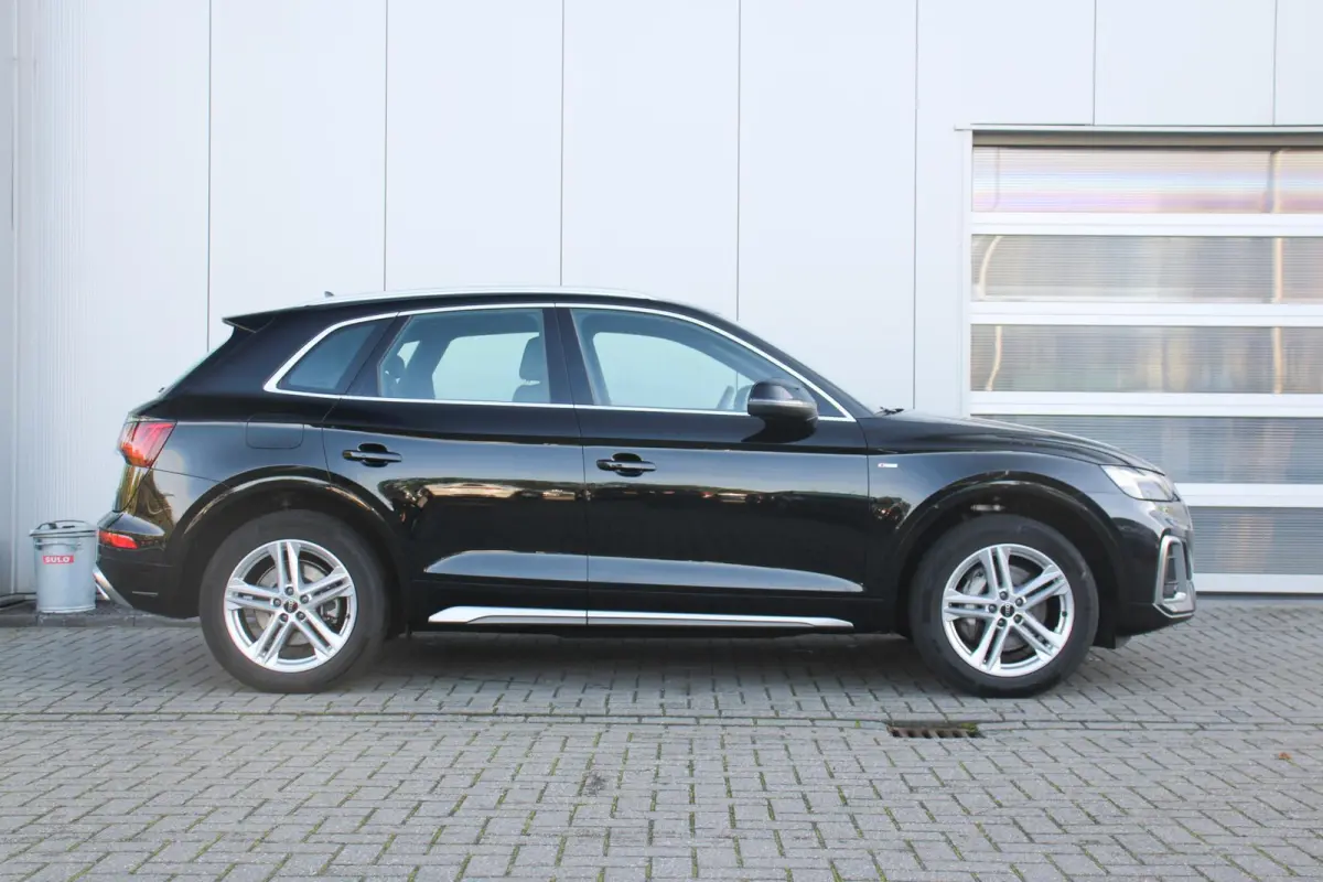 50 TFSIe 299pk S edition | Trekhaak | Apple Carplay/ Android Auto | Cruise Control | Matrix LED | Drive Select | Draadloos Laden Telefoon