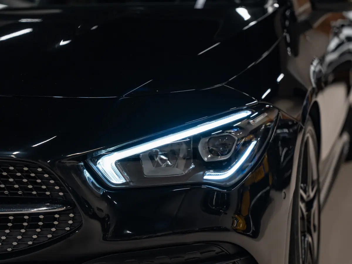 CLA 180 AMG Line, Pano, Digi Dash, Voll Led, Apple Carplay, Android Auto, NAP, Cam, Volledig Onderhouden