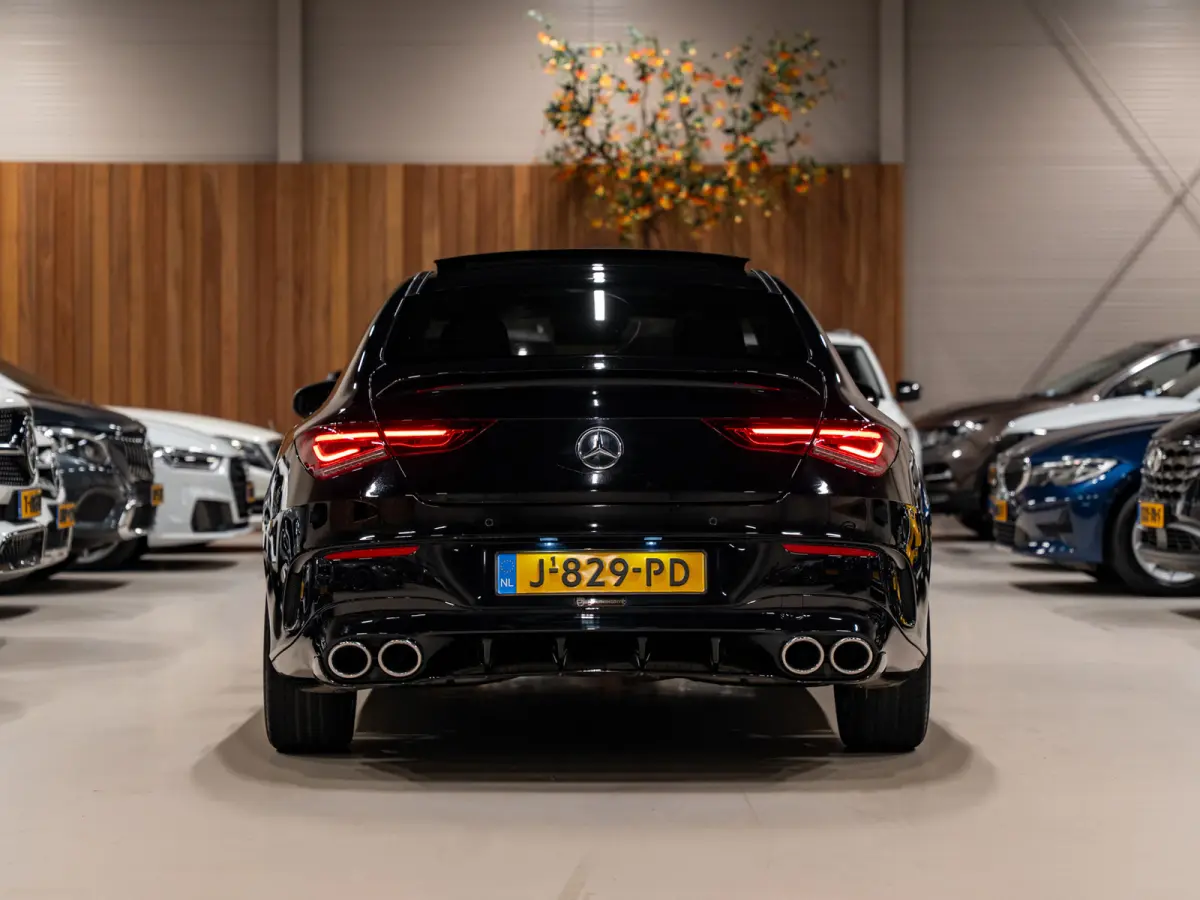 CLA 180 AMG Line, Pano, Digi Dash, Voll Led, Apple Carplay, Android Auto, NAP, Cam, Volledig Onderhouden