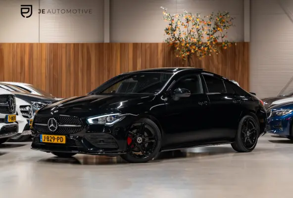 CLA 180 AMG Line, Pano, Digi Dash, Voll Led, Apple Carplay, Android Auto, NAP, Cam, Volledig Onderhouden