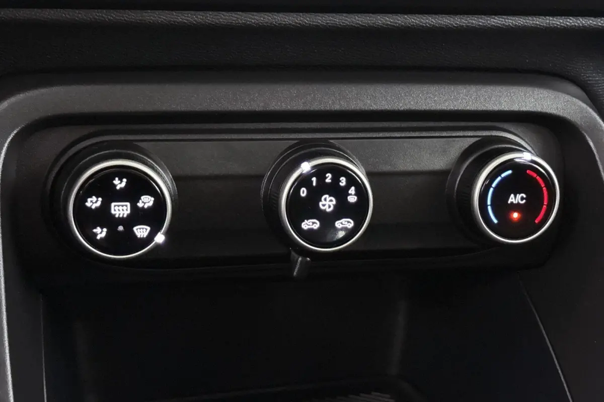 1.2 Turbo 100pk You Airco Cruise Control