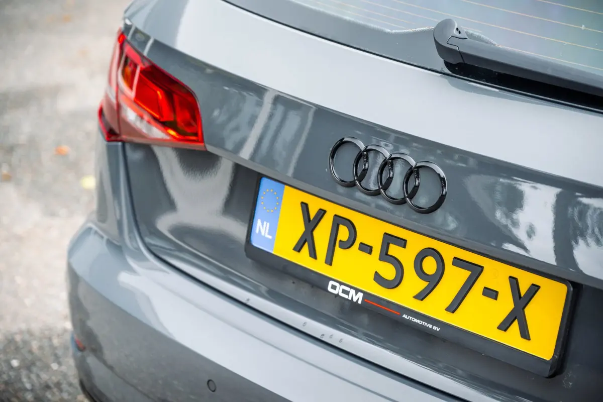 35 TFSI Design Pro Line Automaat I Panoramadak I Leder I Adaptieve Cruise I Nanogrijs Metallic I 17 Inch I NAP