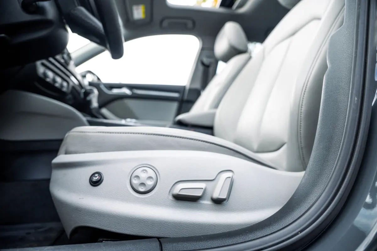 35 TFSI Design Pro Line Automaat I Panoramadak I Leder I Adaptieve Cruise I Nanogrijs Metallic I 17 Inch I NAP