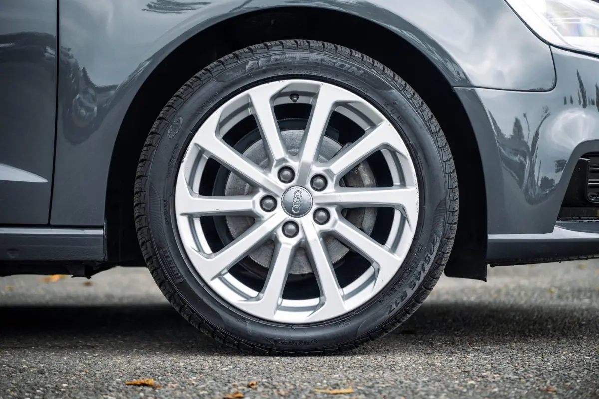 35 TFSI Design Pro Line Automaat I Panoramadak I Leder I Adaptieve Cruise I Nanogrijs Metallic I 17 Inch I NAP