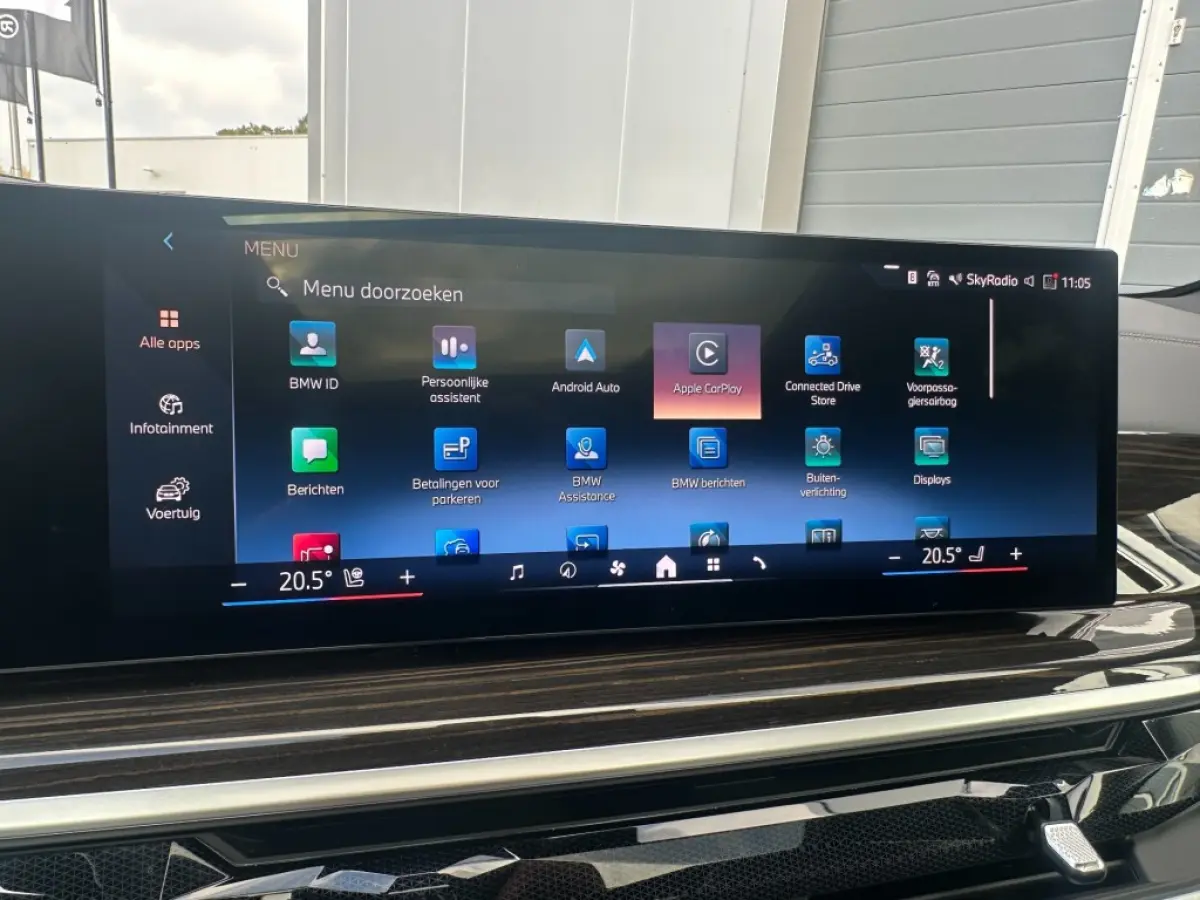 xDrive50e M-sport bj2023 BTW *Pano *Head-up *22inch *Trekhaak