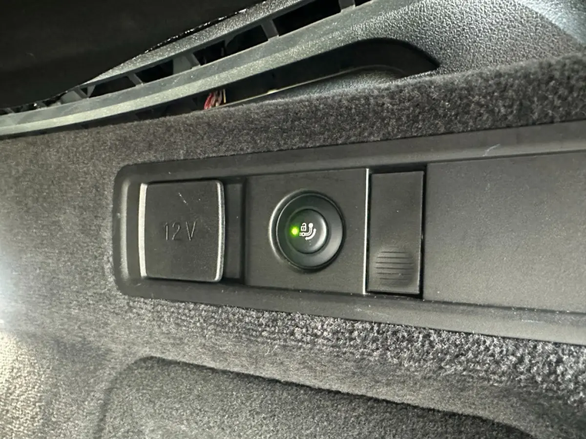 xDrive50e M-sport bj2023 BTW *Pano *Head-up *22inch *Trekhaak