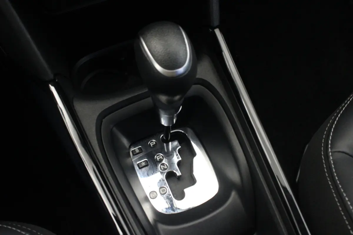 1.2 PureTech Allure |Navi|Camera|
