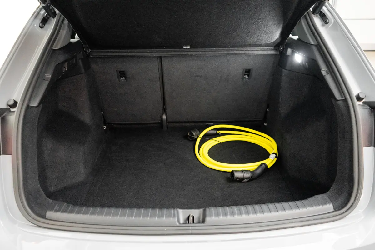 45 Edition 82 kWh | ADAPTIVE CRUISE | STOELVERWARMING | LED | NAVI | ELEKTR. ACHTERKLEP | PARK SENS | CLIMA