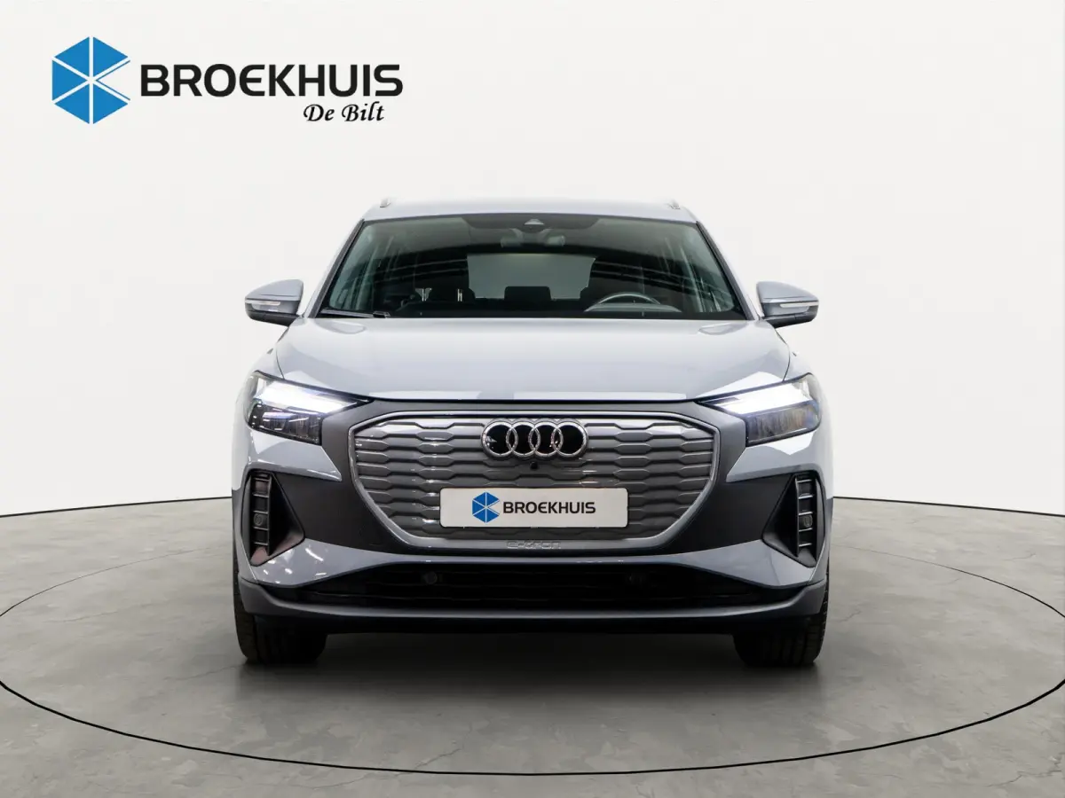 45 Edition 82 kWh | ADAPTIVE CRUISE | STOELVERWARMING | LED | NAVI | ELEKTR. ACHTERKLEP | PARK SENS | CLIMA