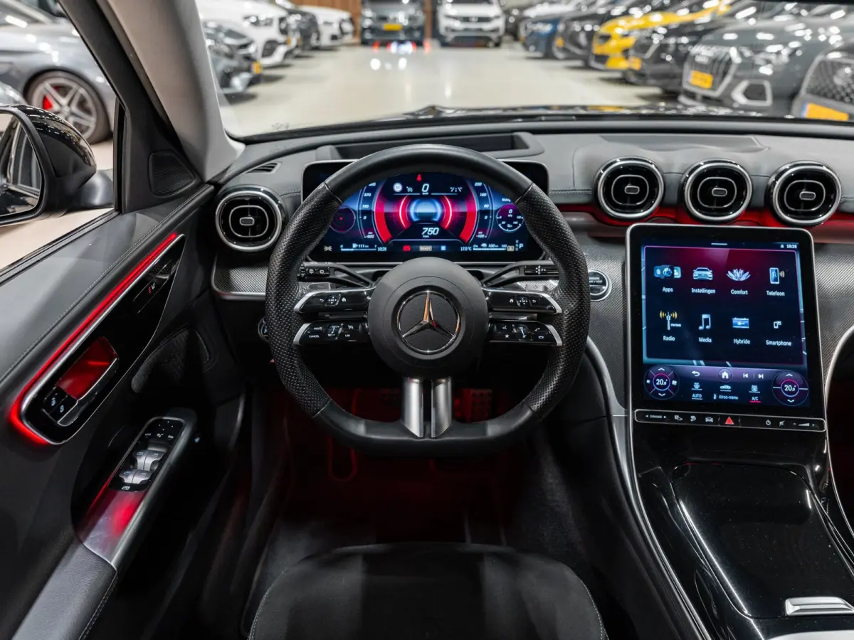 300e AMG Line Business, Night Pakket, Plug-In, Ambiënte Light, Apple Carplay, Cruise, Cam, PDC, Navi