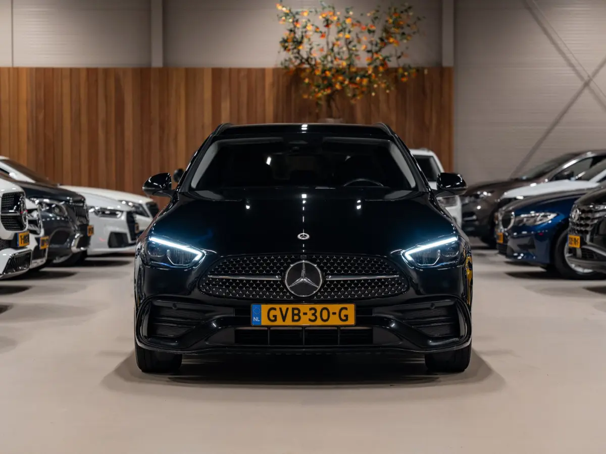 300e AMG Line Business, Night Pakket, Plug-In, Ambiënte Light, Apple Carplay, Cruise, Cam, PDC, Navi