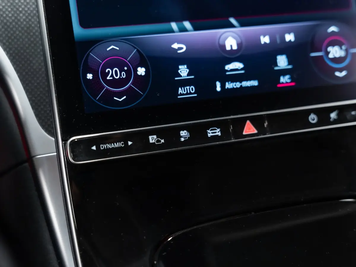 300e AMG Line Business, Night Pakket, Plug-In, Ambiënte Light, Apple Carplay, Cruise, Cam, PDC, Navi