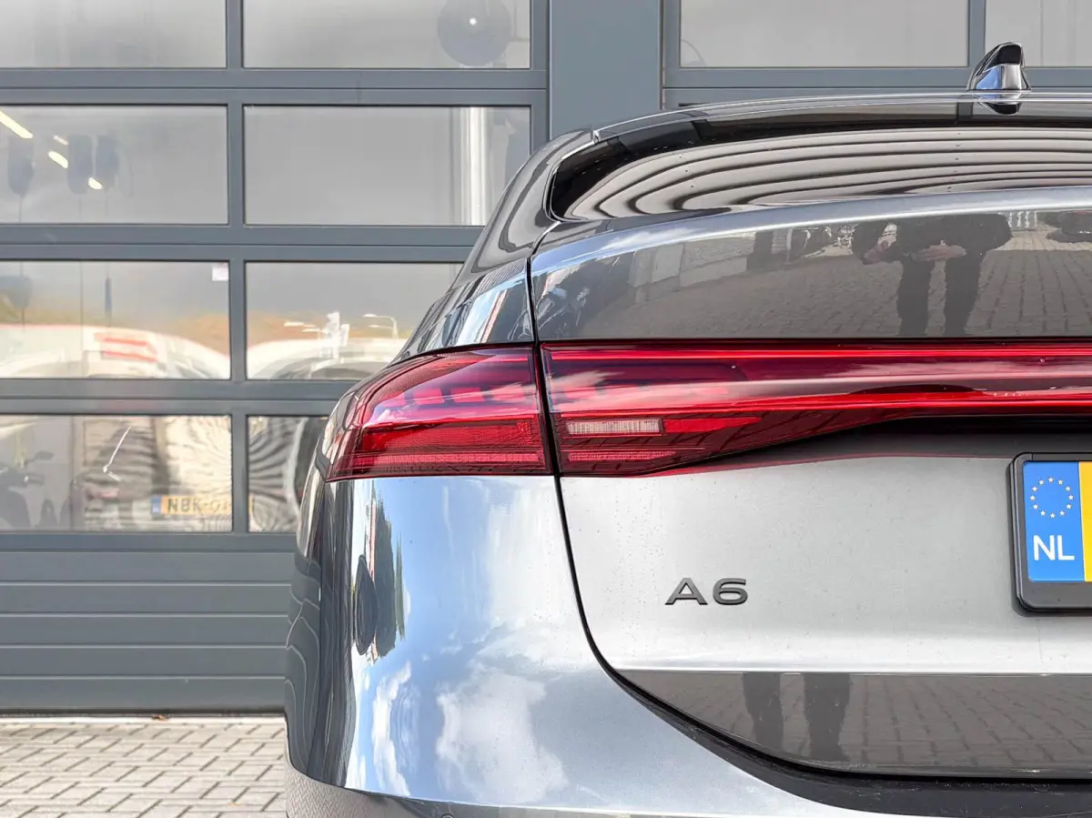 286pk S Edition 83 kWh | Trekhaak | Scherm Passagier | Stoelventilatie