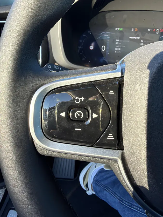 2.0 T8 Plug-in hybrid AWD 456PK Black Edtion