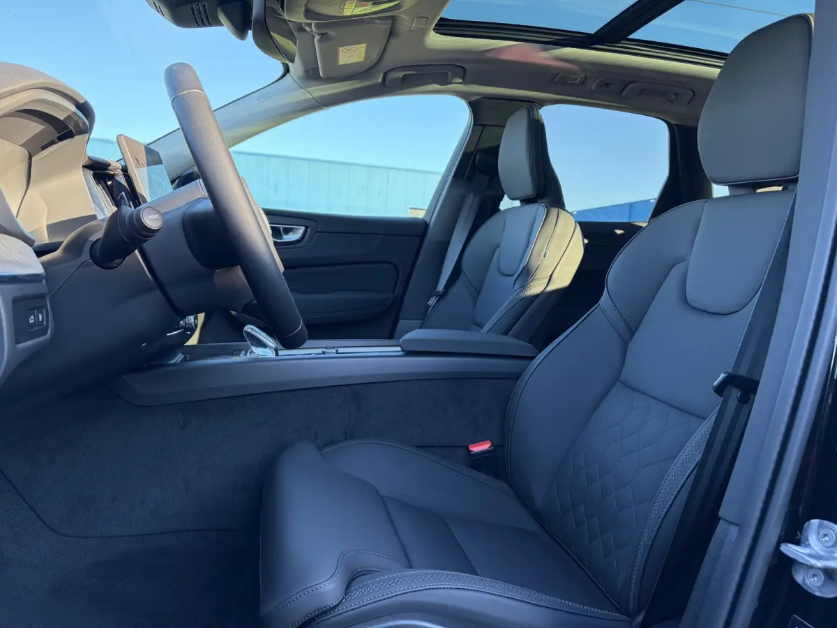 2.0 T8 Plug-in hybrid AWD 456PK Black Edtion