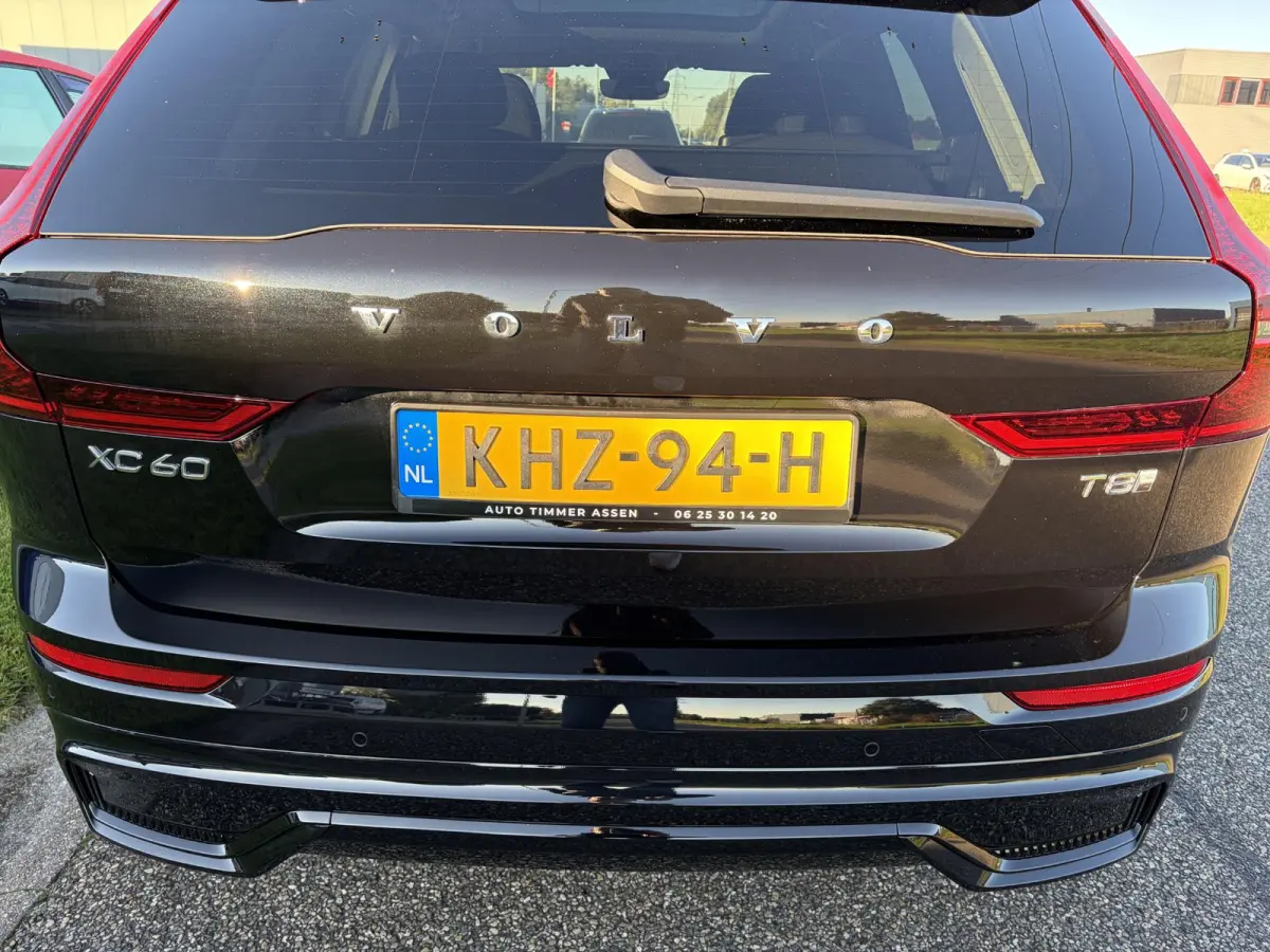 2.0 T8 Plug-in hybrid AWD 456PK Black Edtion