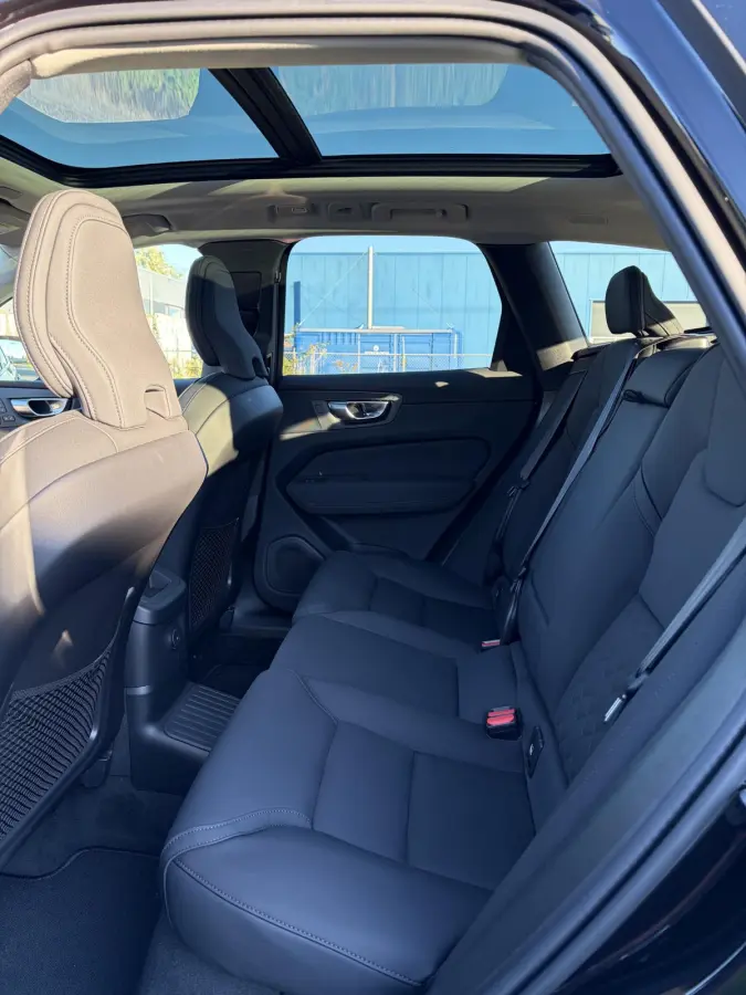 2.0 T8 Plug-in hybrid AWD 456PK Black Edtion