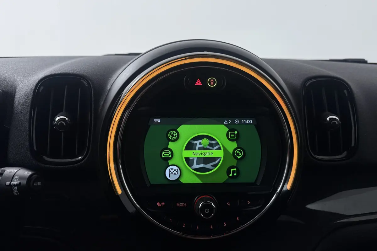 1.5 Cooper Chili (NAVIGATIE, PARKEERSENSOREN, CLIMA, STUURBEDIENING)
