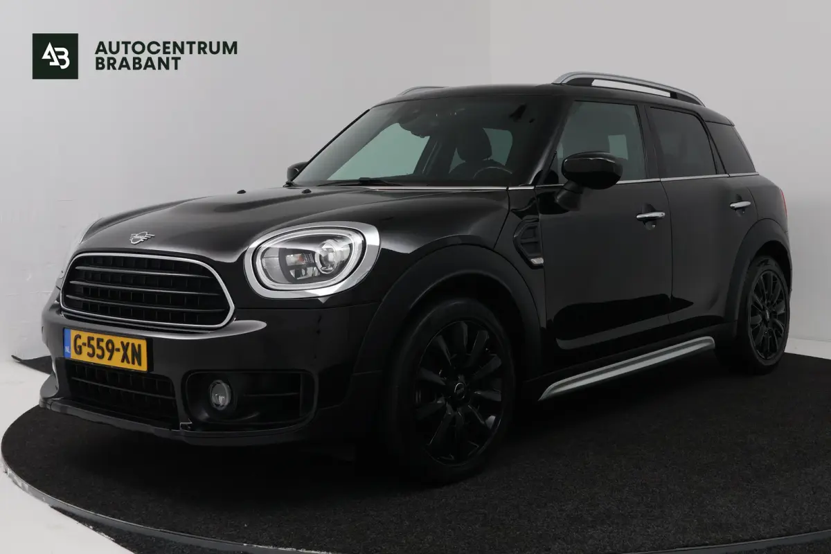 1.5 Cooper Chili (NAVIGATIE, PARKEERSENSOREN, CLIMA, STUURBEDIENING)