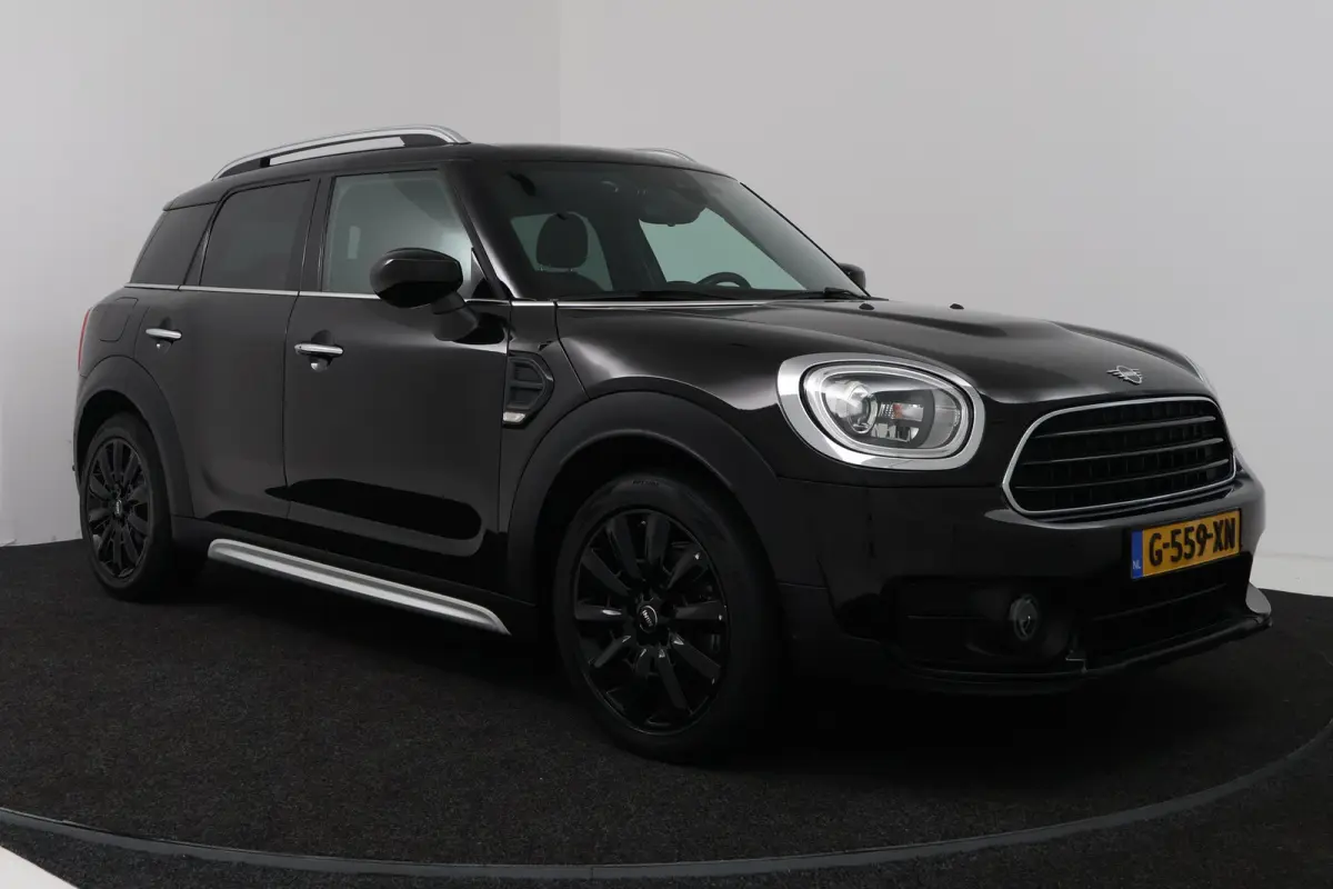 1.5 Cooper Chili (NAVIGATIE, PARKEERSENSOREN, CLIMA, STUURBEDIENING)