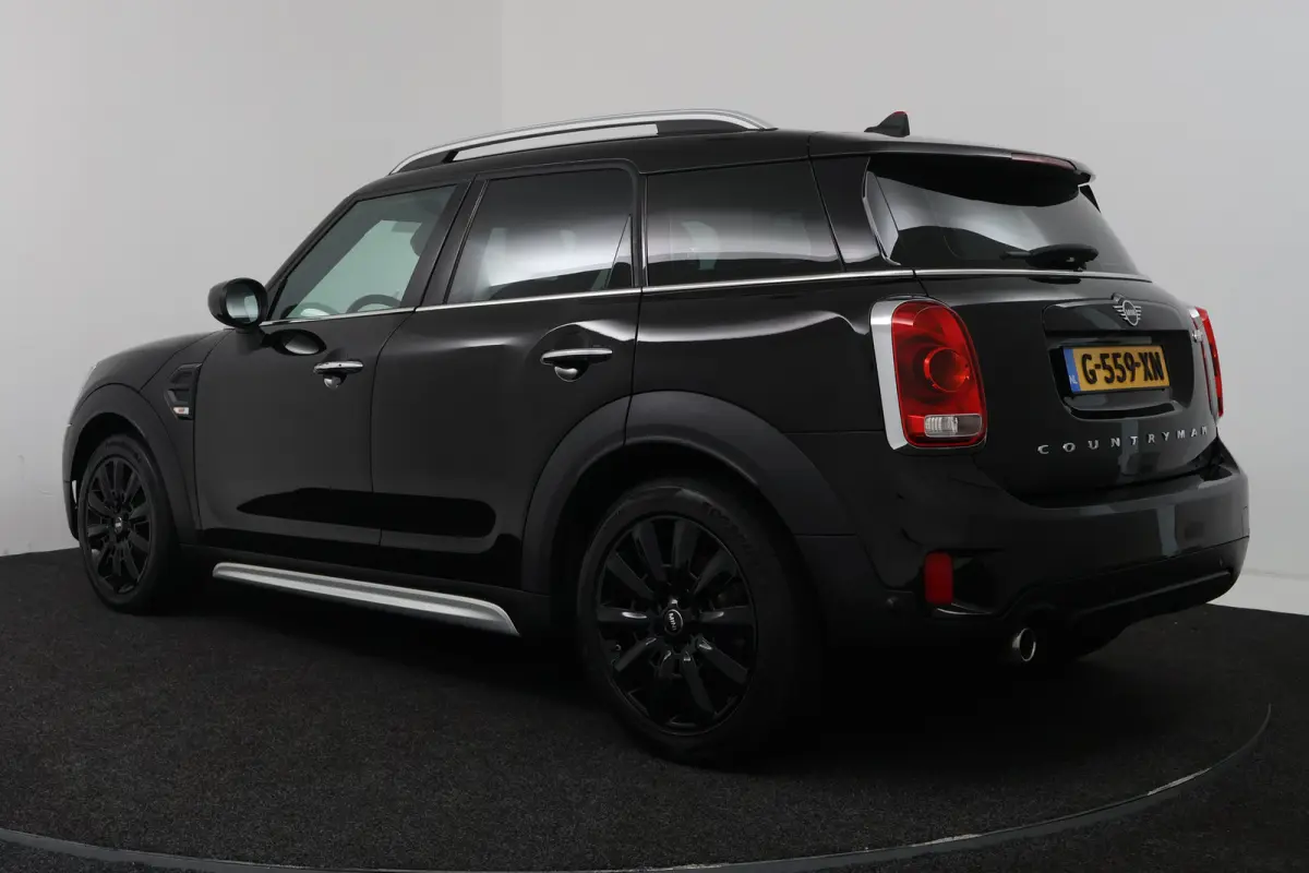 1.5 Cooper Chili (NAVIGATIE, PARKEERSENSOREN, CLIMA, STUURBEDIENING)