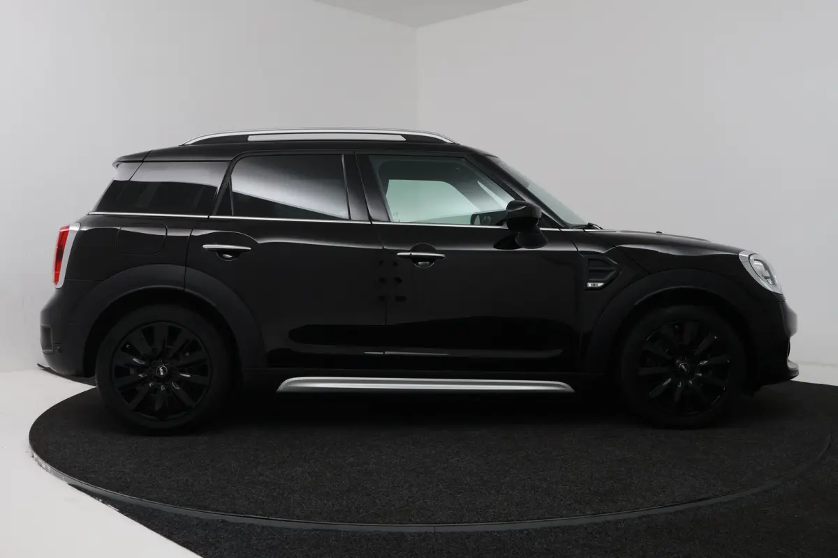 1.5 Cooper Chili (NAVIGATIE, PARKEERSENSOREN, CLIMA, STUURBEDIENING)