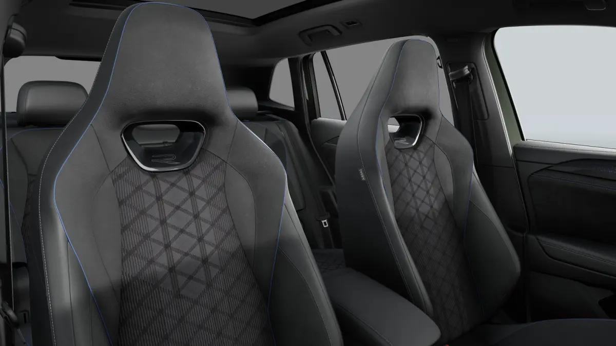 1.5 eHybrid R-Line Edition | 272 PK | #AD | Navigatie | Apple CarPlay en Android Auto | Panoramaschuif-kanteldak | Trekhaak inklapbaar | Soundsysteem Harman Kardon | Grootlichtassistent | Ad