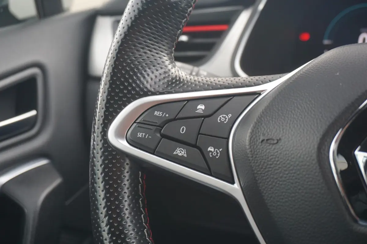 1.6 E-Tech Plug-in Hybrid 160 R.S. Line