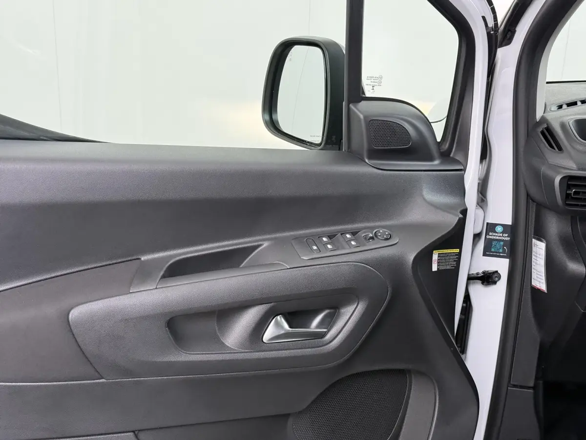 XL Shine 50kWh 136pk | Accu 98% | Navigatie | Camera achter | Automatische airco | Cruise control | Apple Carplay en Android auto