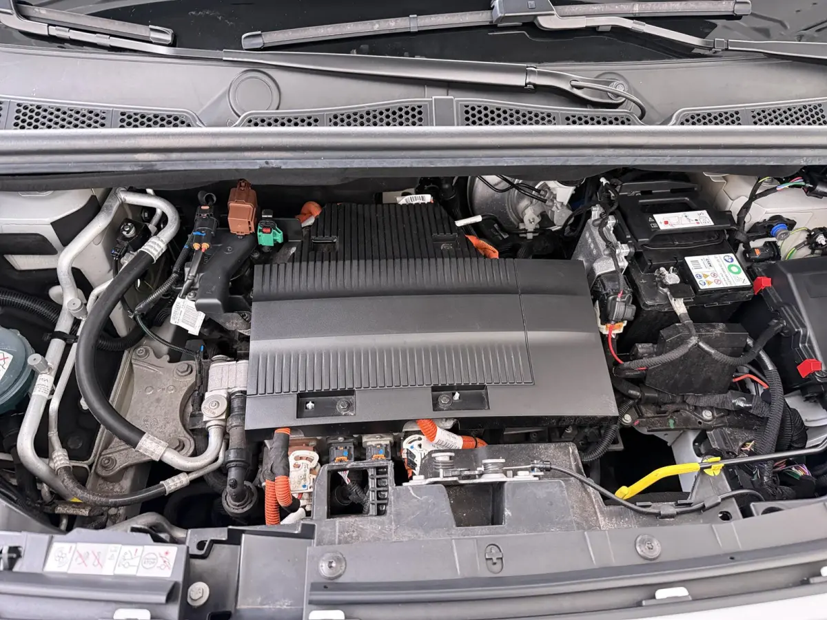 XL Shine 50kWh 136pk | Accu 98% | Navigatie | Camera achter | Automatische airco | Cruise control | Apple Carplay en Android auto