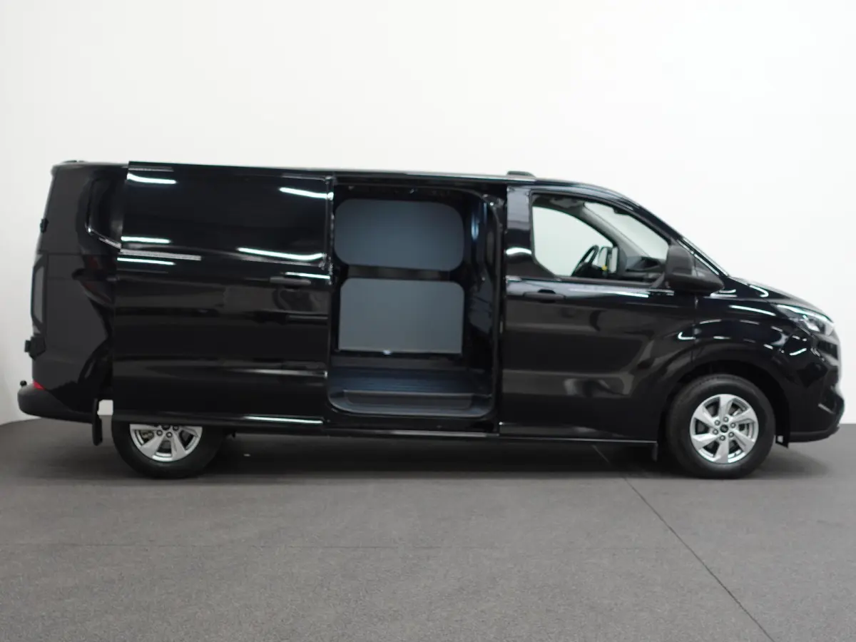 300 2.0 TDCI L2H1 Trend Automaat Airco Navigatie Cruise Parkeersensoren Camera