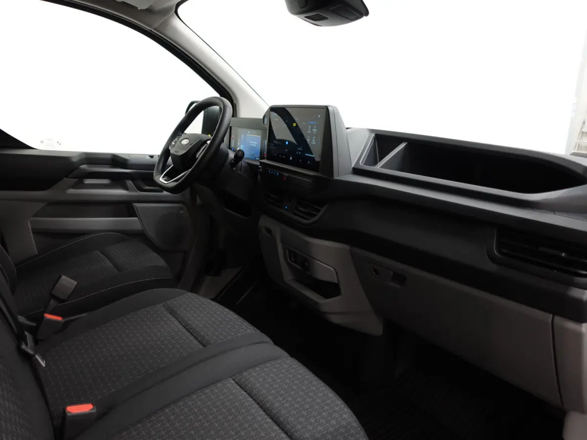 300 2.0 TDCI L2H1 Trend Automaat Airco Navigatie Cruise Parkeersensoren Camera
