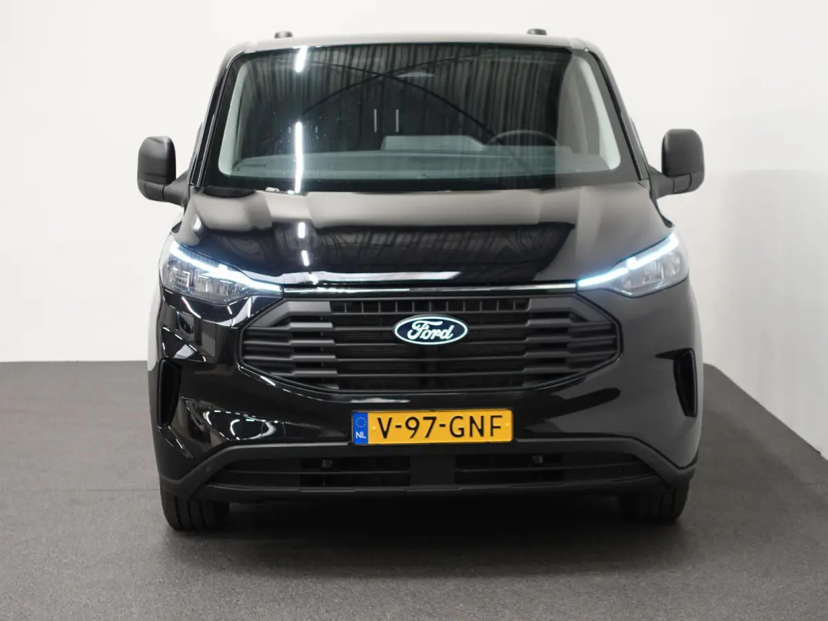 300 2.0 TDCI L2H1 Trend Automaat Airco Navigatie Cruise Parkeersensoren Camera