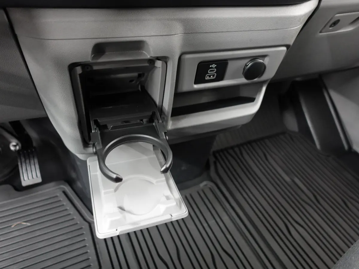 300 2.0 TDCI L2H1 Trend Automaat Airco Navigatie Cruise Parkeersensoren Camera
